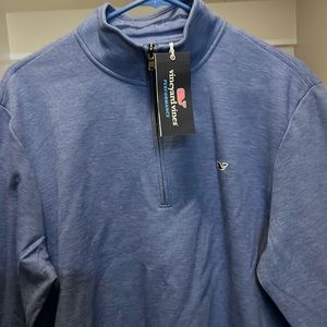 New Vineyard Vines Pullover